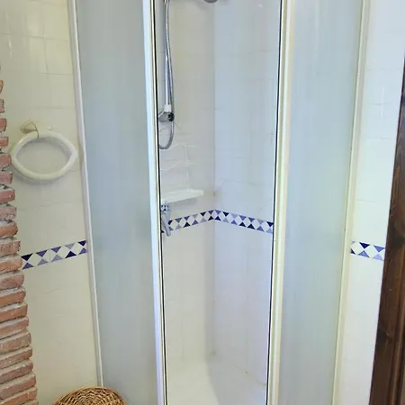 Casa Del Faro A Чефалу
