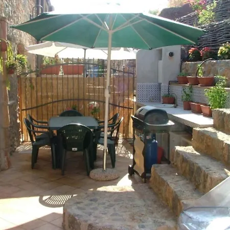 Casa Del Faro A Holiday home Cefalu