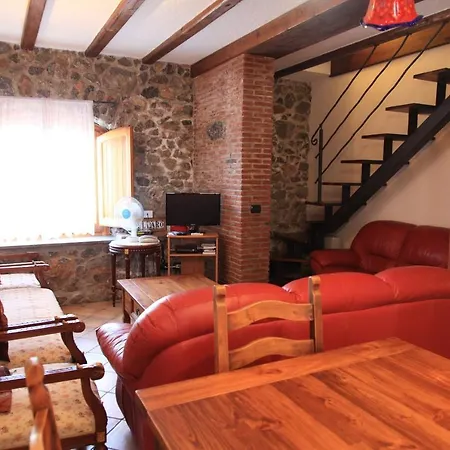 Casa Del Faro A * Cefalu